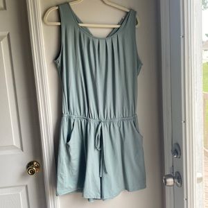 Romper, ties in the back, pockets, XL